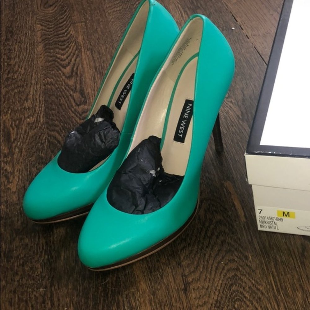 Nine West - New Kristal Heels - Picture 2 of 6